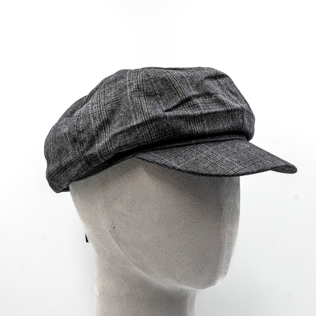 Cappello con visiera scozzese