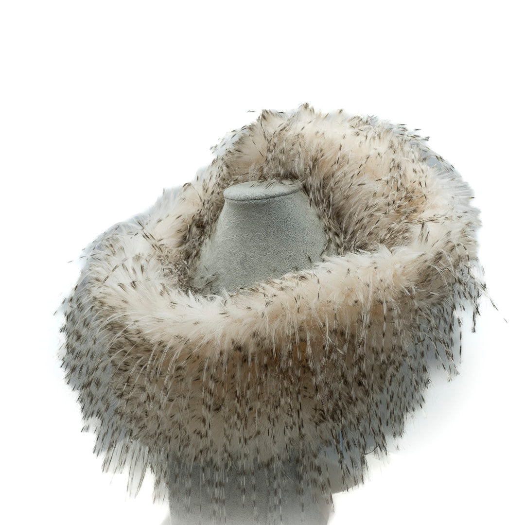 Collo in eco pelliccia