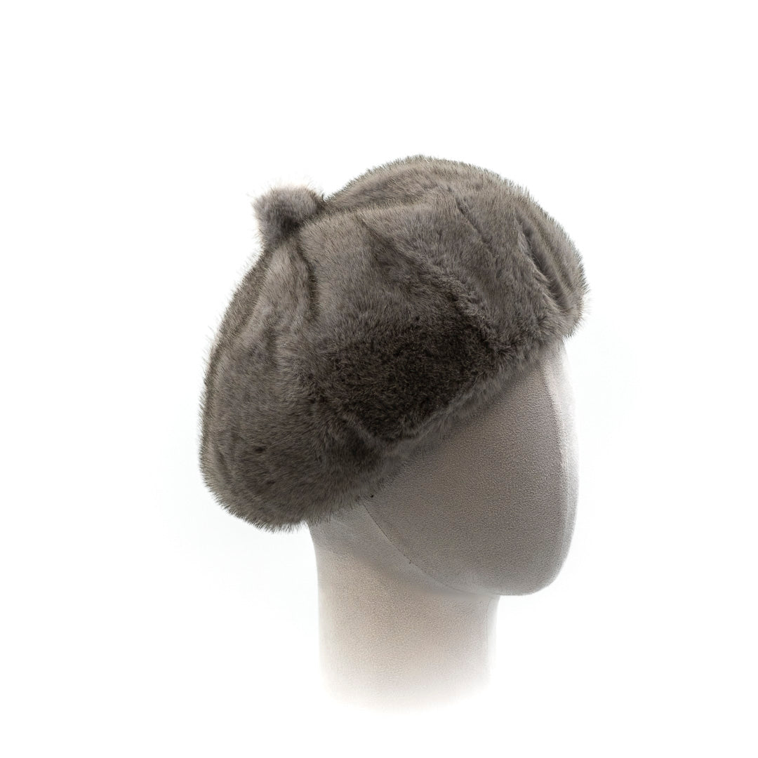 Berretto in eco pelliccia