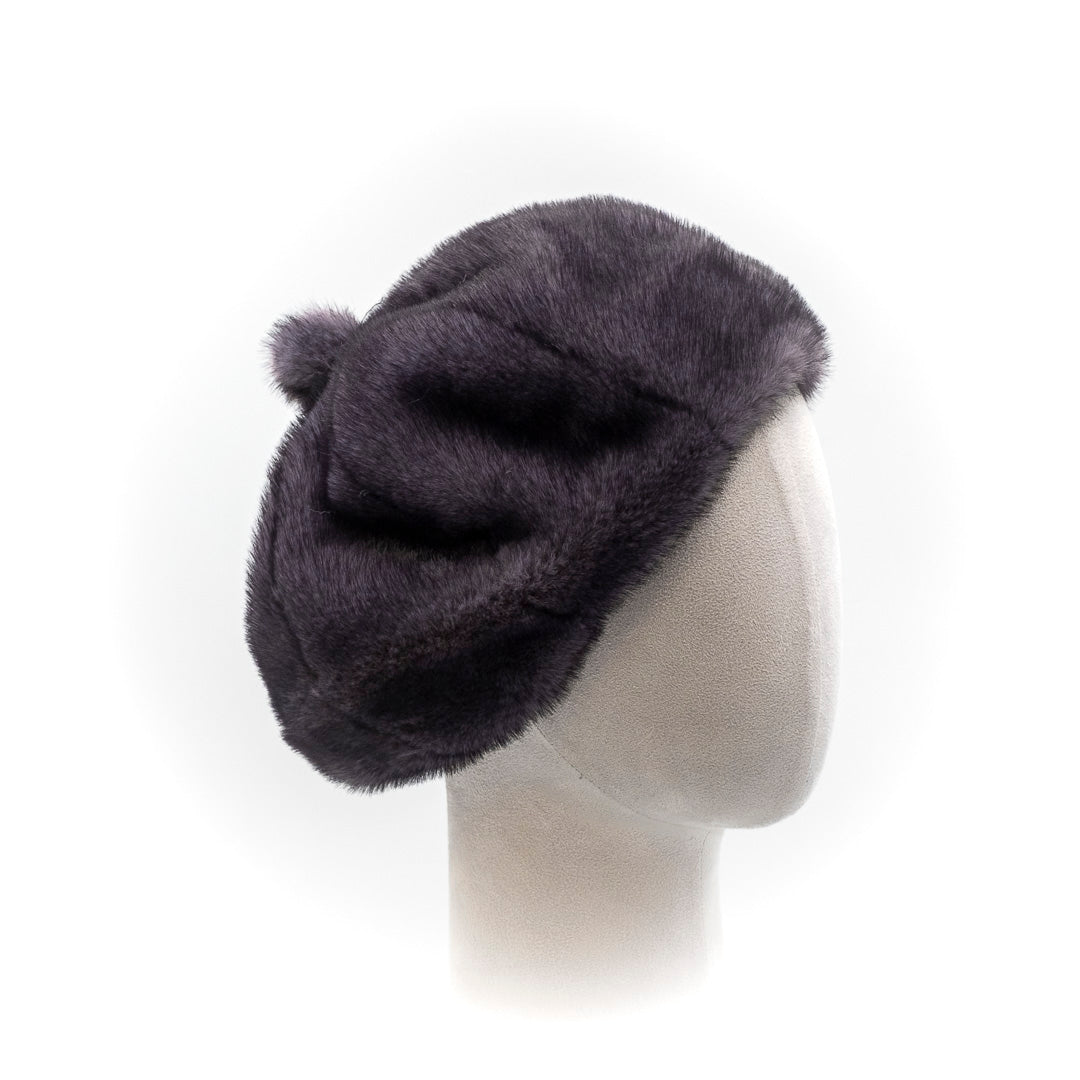 Berretto in eco pelliccia