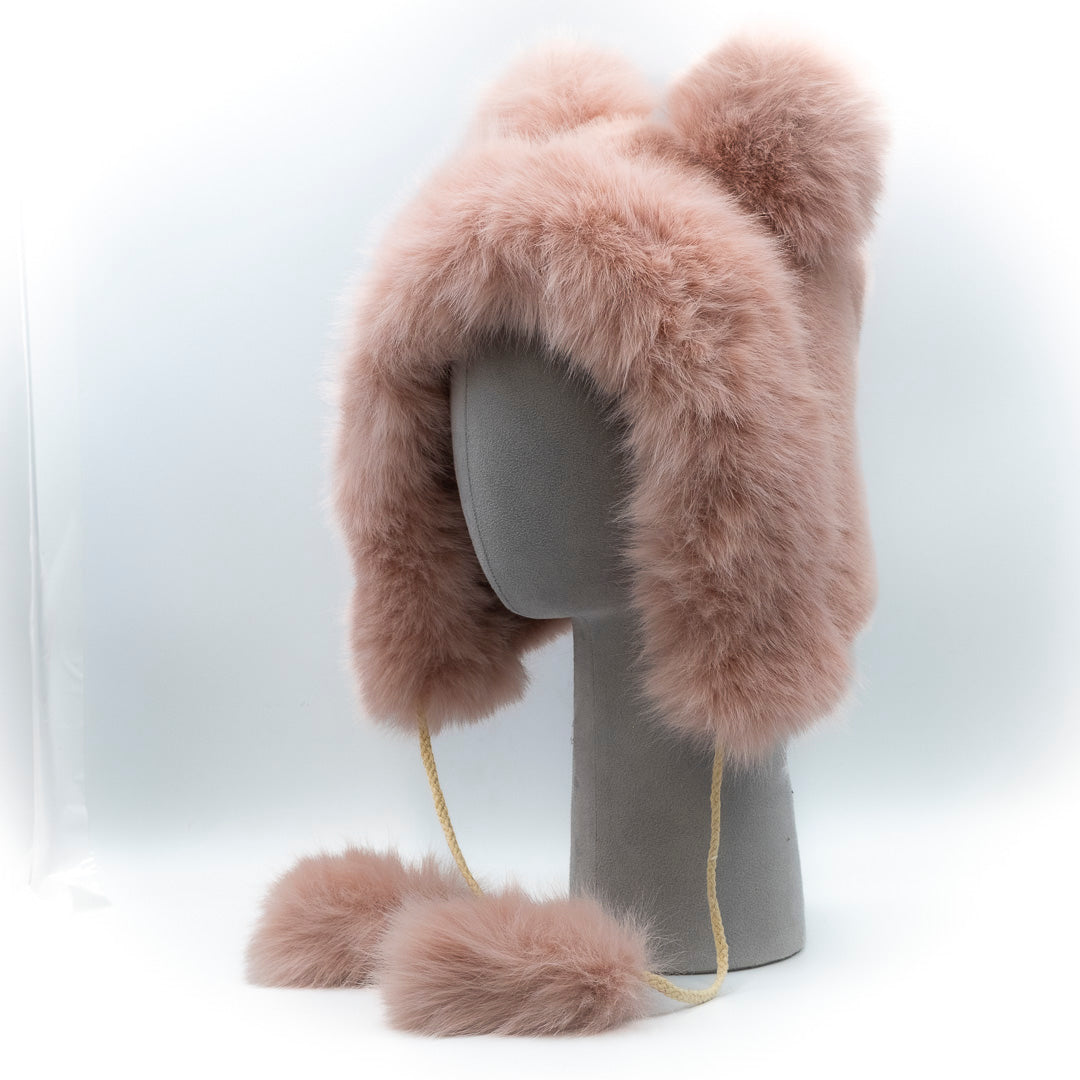 Cappello con orecchie