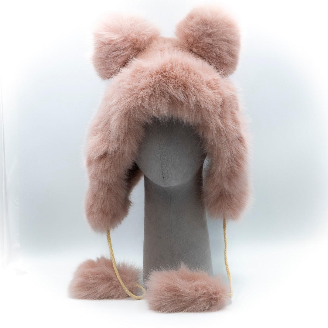 Cappello con orecchie