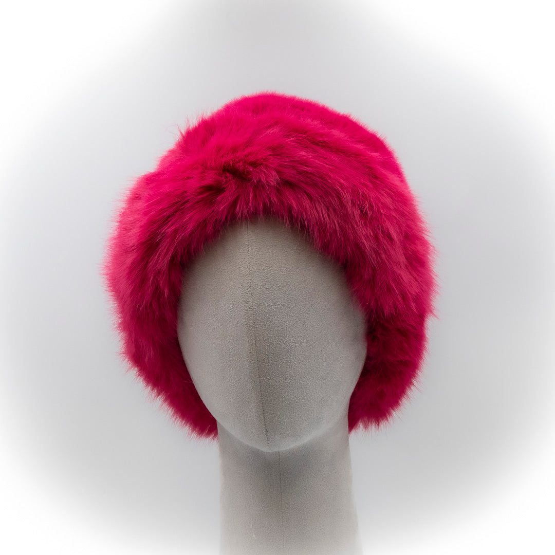 Cappello in eco pelliccia colorata