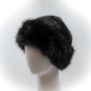 Cappello in eco pelliccia colorata