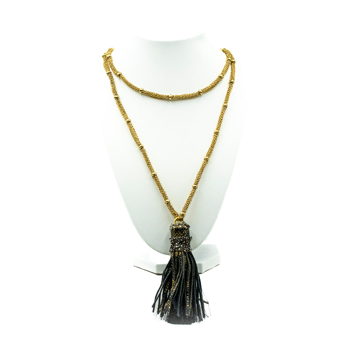 Collana con pendente frange