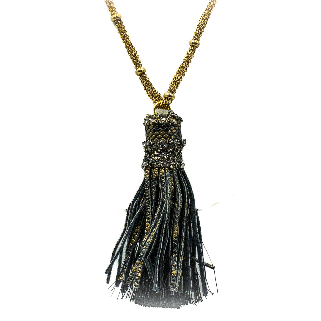 Collana con pendente frange