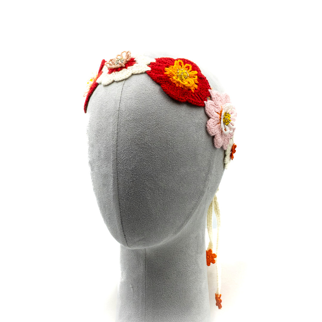 Fascia con fiori a crochet