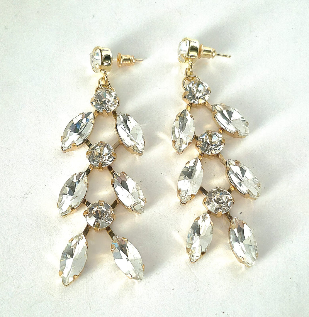 Orecchini pendenti con strass