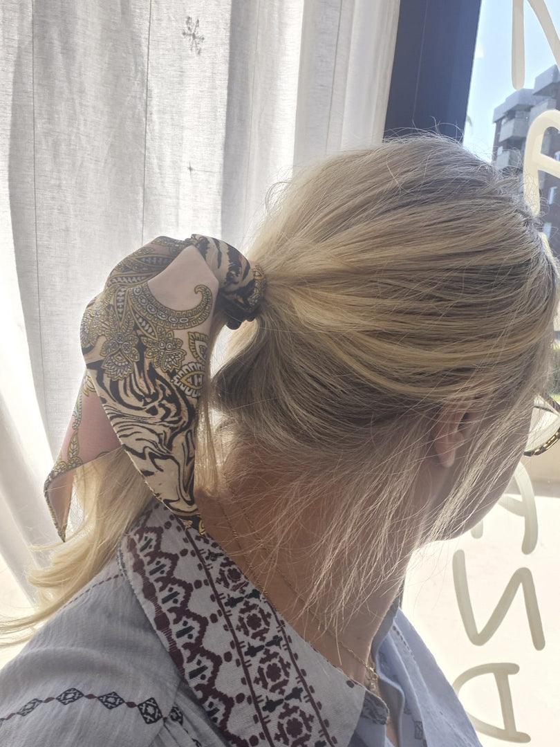 Elastico per capelli con fiocco